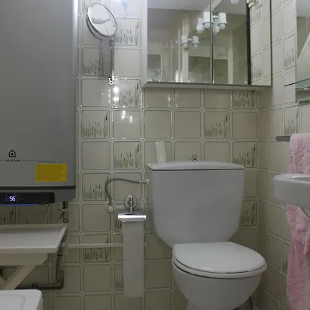 Canabal Ideal Apartment